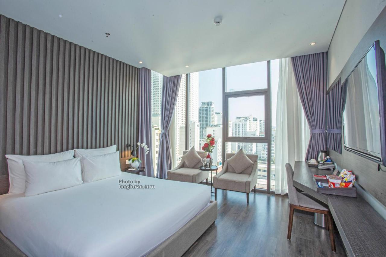 Grand Ocean Luxury Boutique - Infinity Rooftop Pool Дананг Екстер'єр фото